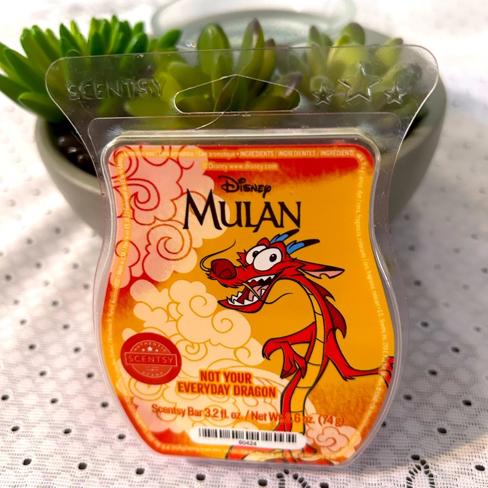🐉 New! Disney’s Not Your Everyday Dragon Mulan Scentsy Wax Melt